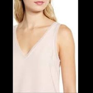 Chelsea 28 Nordstrom Womens Green V-Neck Sleeveless Blouse Tank Top Size Med